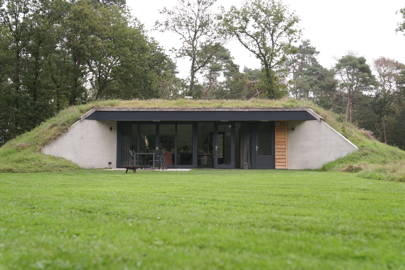 Bosch Beton - 'In de Heuvelrug' duurzame vakantiewoningen van keerwanden in Hellendoorn